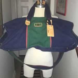 Vintage Large Alexander Julian Colours Duffle 😘😘